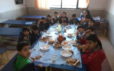 صبحانه با همکلاسی‌ها