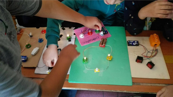 فعالیت‌های کلاسی دی ماه 95-96