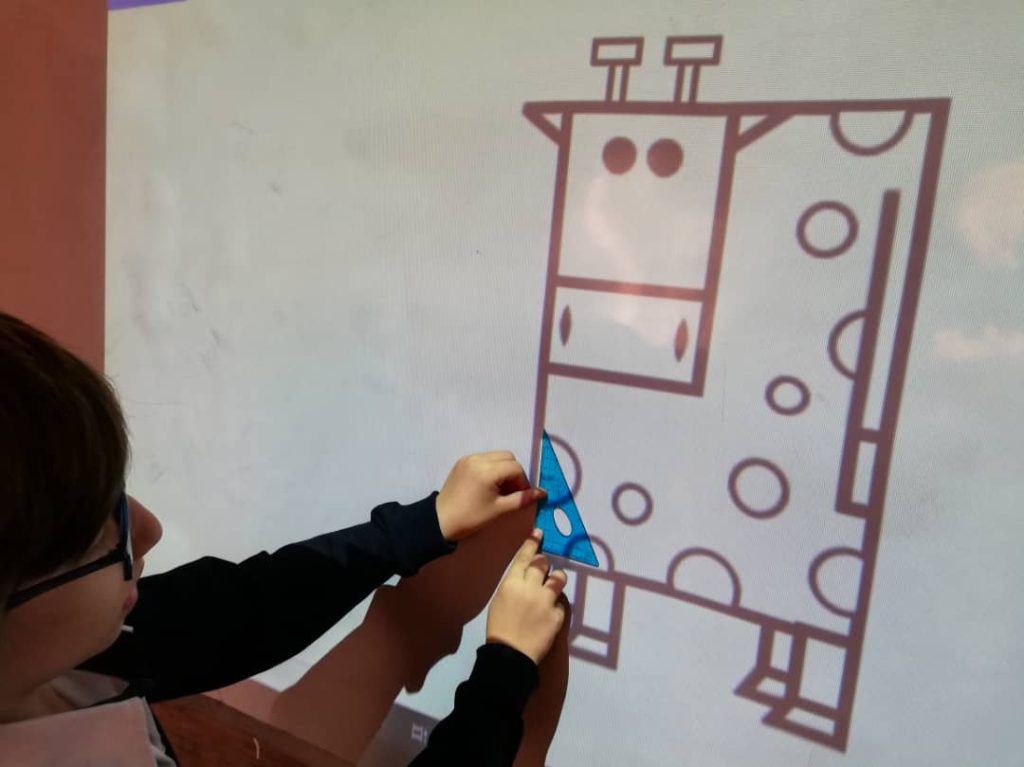 آشنایی با پرگار و رسم دایره