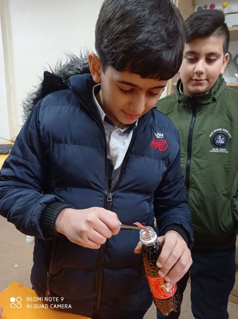 آزمایشگاه علوم