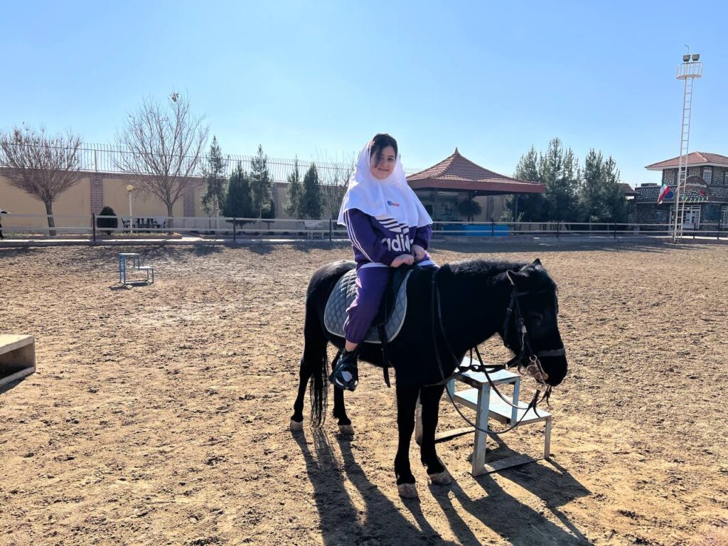 باشگاه اسبسواری سمنگان