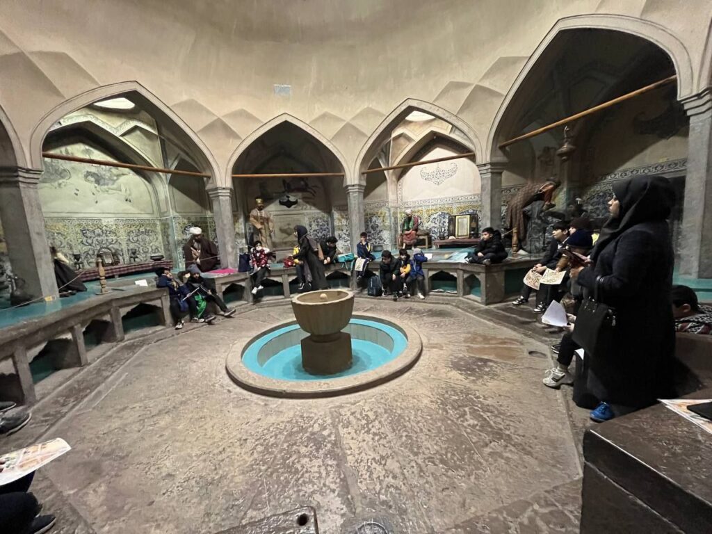 بازدید از زورخانه